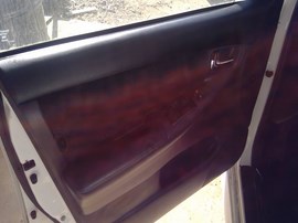 2004 TOYOTA COROLLA. WHITE, S MODEL, 1.8L, AT.  Z26282